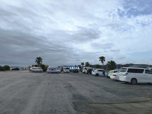 夷隅川河口の駐車場